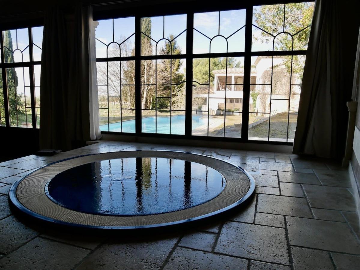 Hotel Le Pool House - Private Jacuzzi - Mas Des Sous Bois à Ventabren Extérieur photo